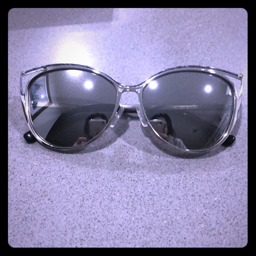 MICHAEL KORS sunglasses!! 😎